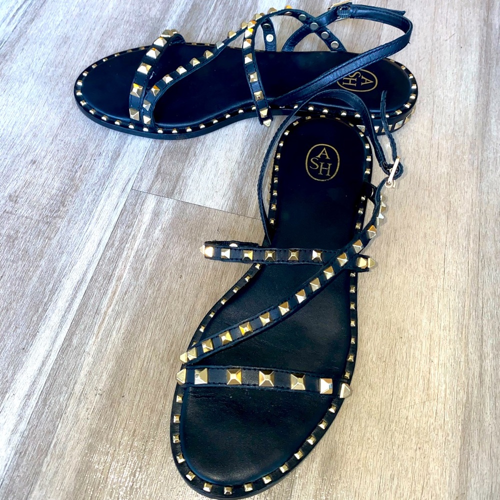 Ash sandals